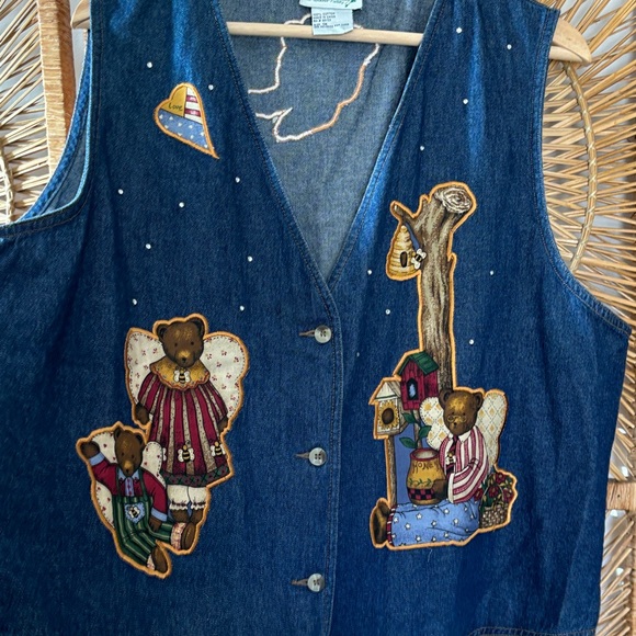 Quacker Factory Blue Denim Vest with Bear Design - Picture 3 of 4
